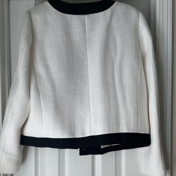 NWT, J. Crew White and Black Blazer with Gold Buttons, plus size, size 16 office - Picture 8 of 12